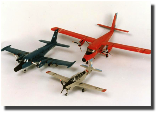 de Havilland DHC-6 Twin Otter / Beechcraft T-34 Mentor / Embraer 111. Scratch built in metal by Guillermo Rojas Bazán. 1:40 scale models. Built between 1985-1986. Museo Naval de la Nación.